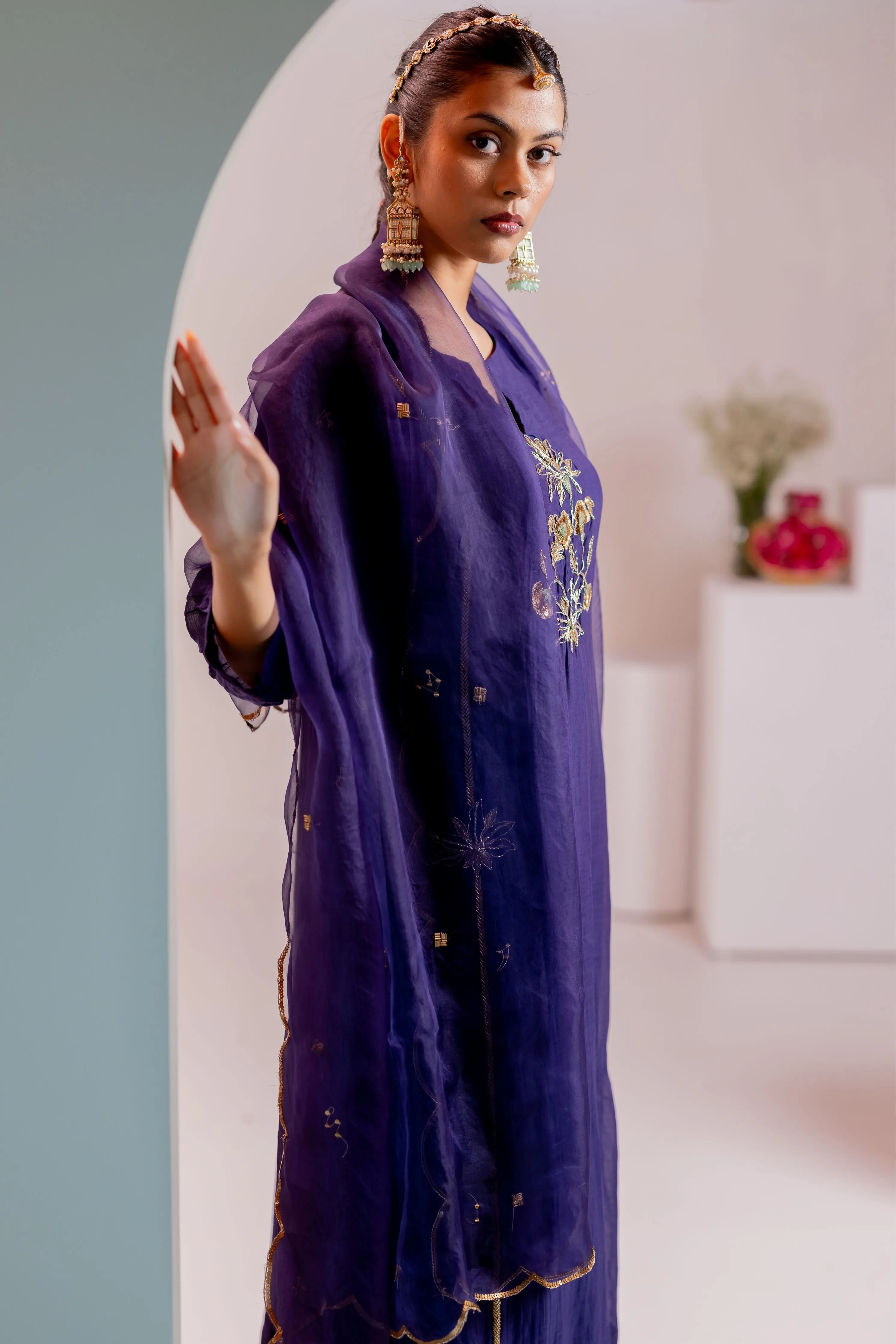 Aabroo Blue Kurta Set