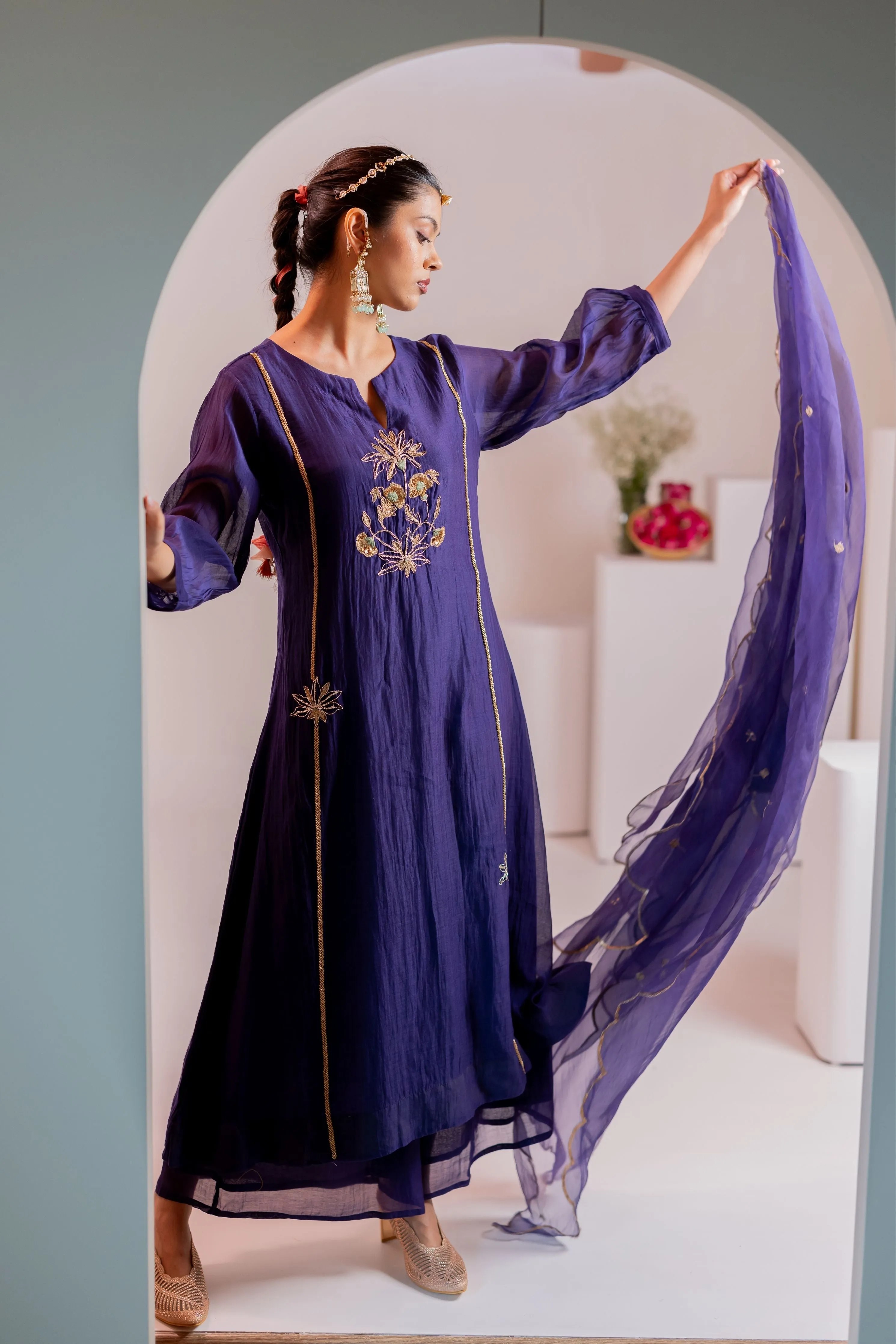 Aabroo Blue Kurta Set