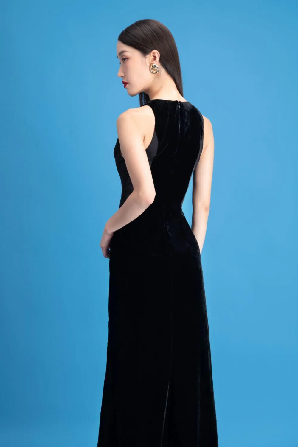 Addie Sheath Sleeveless Velvet Maxi Dress