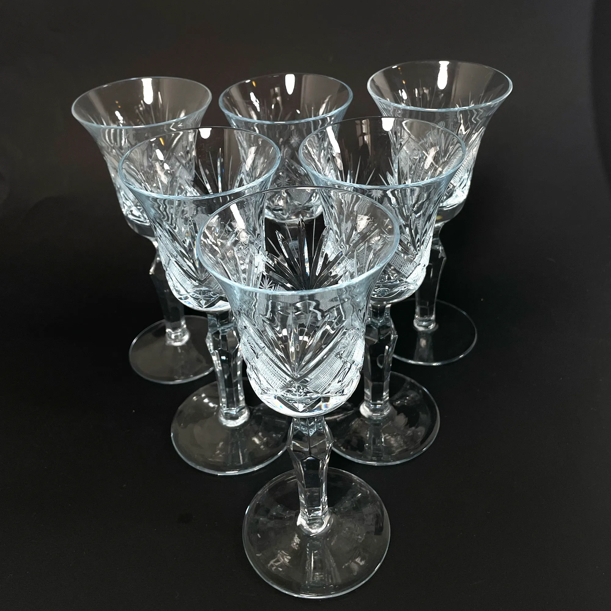 Ensemble De 6 Verres À Vin En Cristal De Bohême Taillés À La Main, 1980S - Pièce Vintage